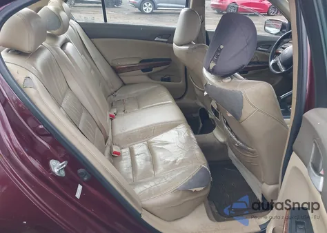 2010 Honda Accord 2.4 Ex-L z USA, uszkodzony, nr VIN 1HGCP2F84AA031492